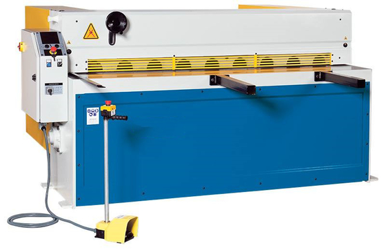 เครื่องตัดเฉือนโลหะแบบกิโยตินสวิง 7.5kW